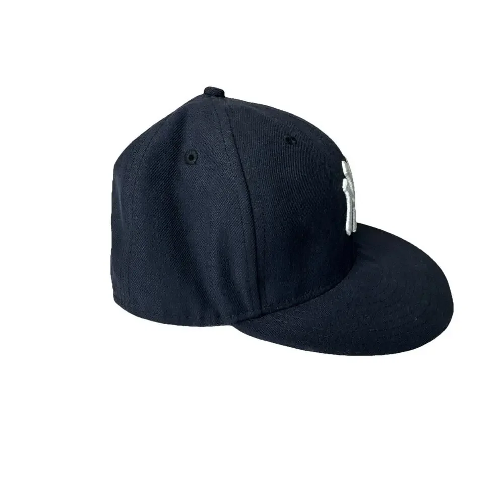 New Era NY Yankees Derek Jeter Hat Retirement Patch 59Fifty Fitted 7 1/8 - Picture 5 of 7